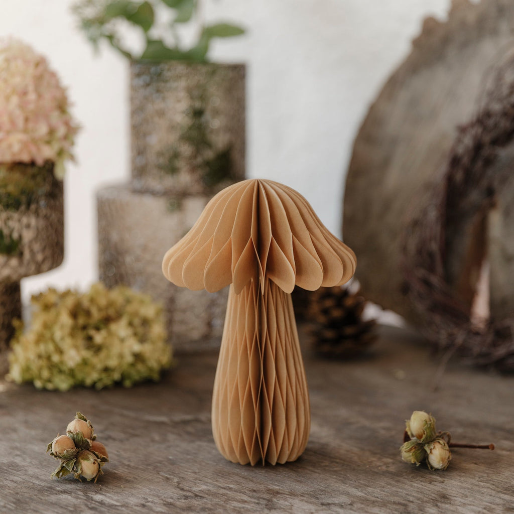Pilz aus Papier - hellbraun