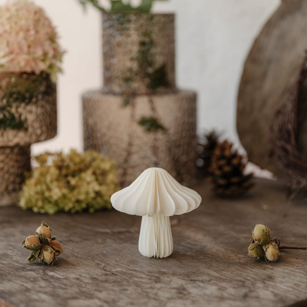 Pilz aus Papier - weiß