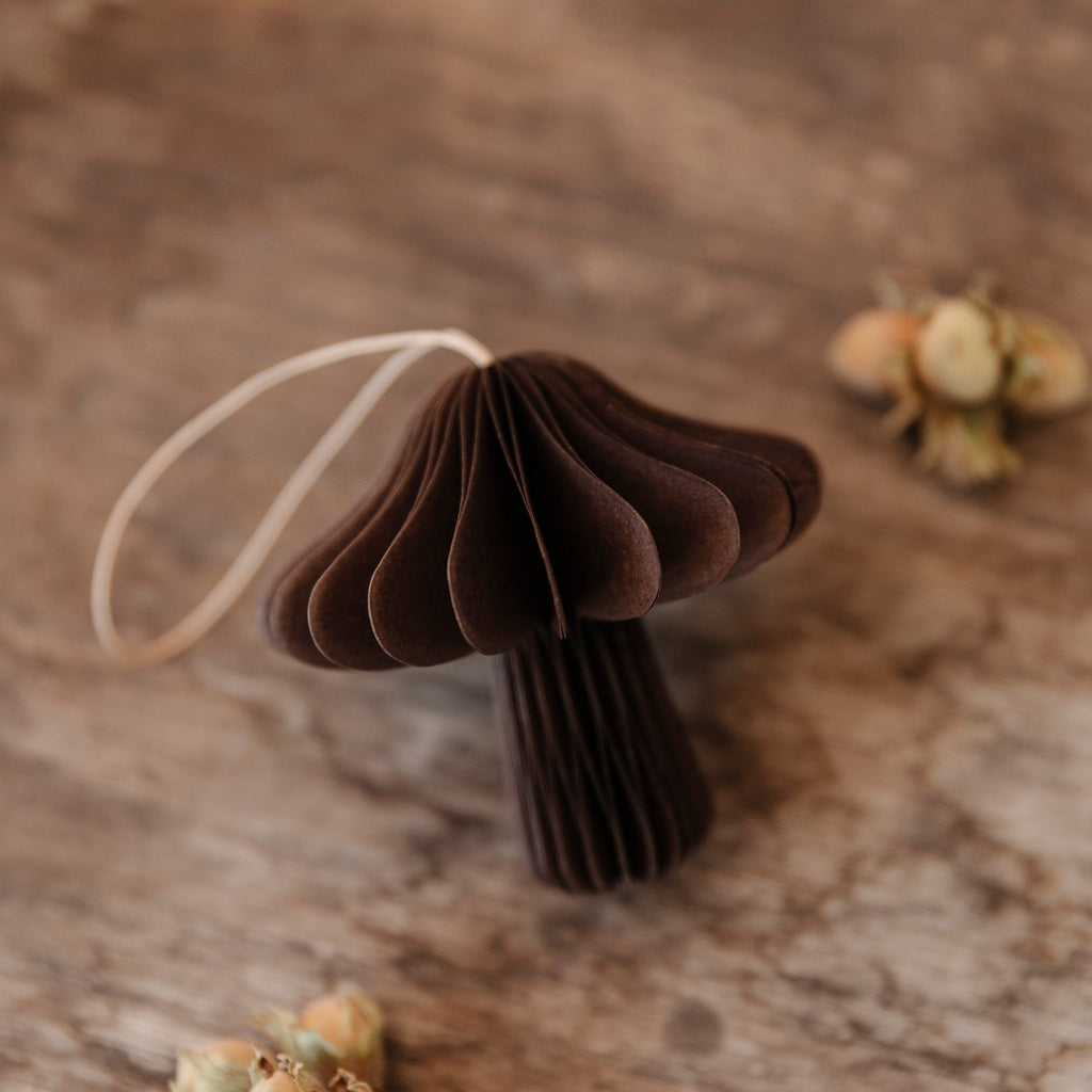 Papieranhänger Pilz - dunkelbraun